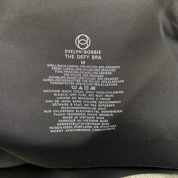 EVELYN BOBBIE The Defy Bra Womens Sz M Black Seamless Support EB Core Wirefree - Picture 7 of 11